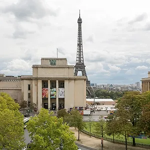 Western Au Trocadero Отель