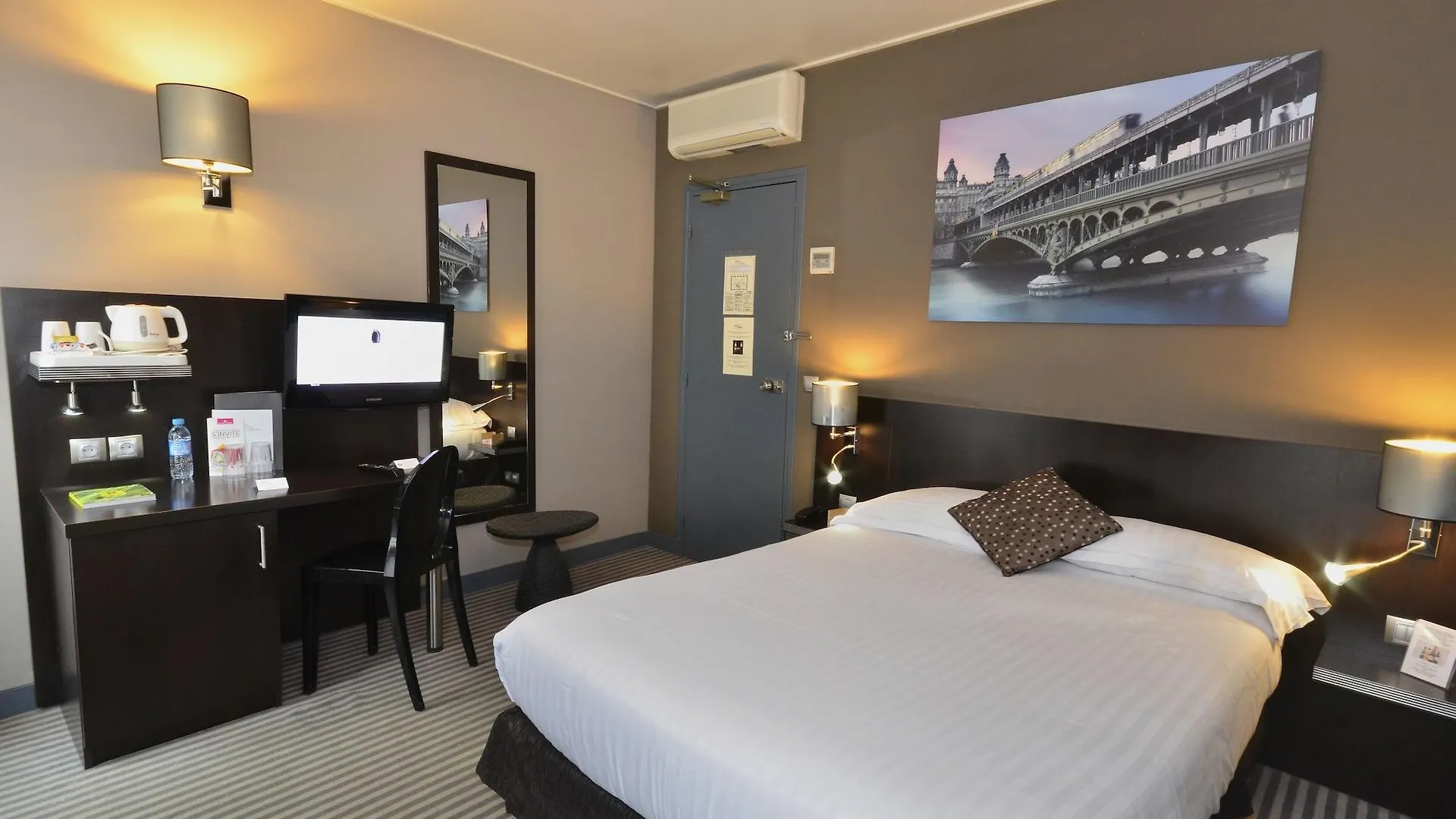 Logis Hotel Jardin De Villiers Париж Франция