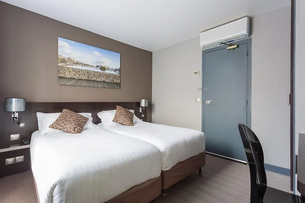 Logis Hotel Jardin De Villiers Париж 3*,