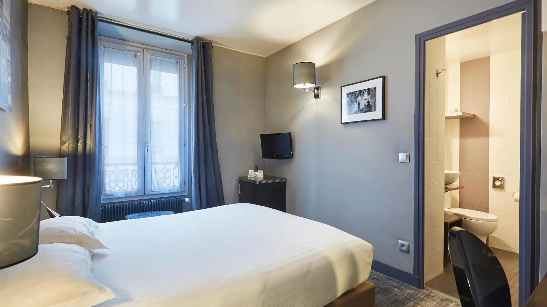 Logis Hotel Jardin De Villiers Париж 3*,  Франция