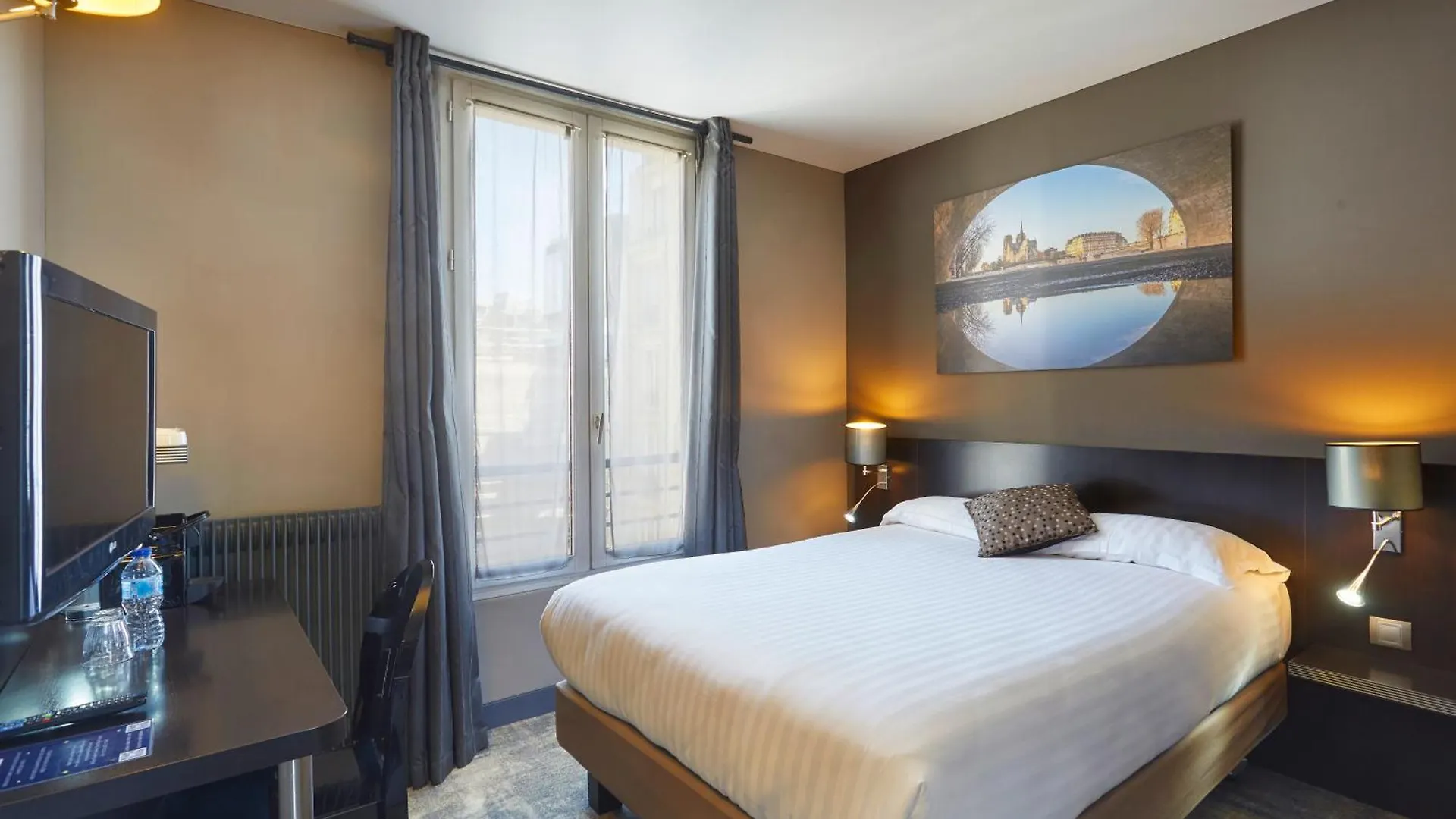 Logis Hotel Jardin De Villiers Париж 3*,